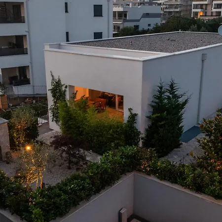 Zen House Вілла Задар